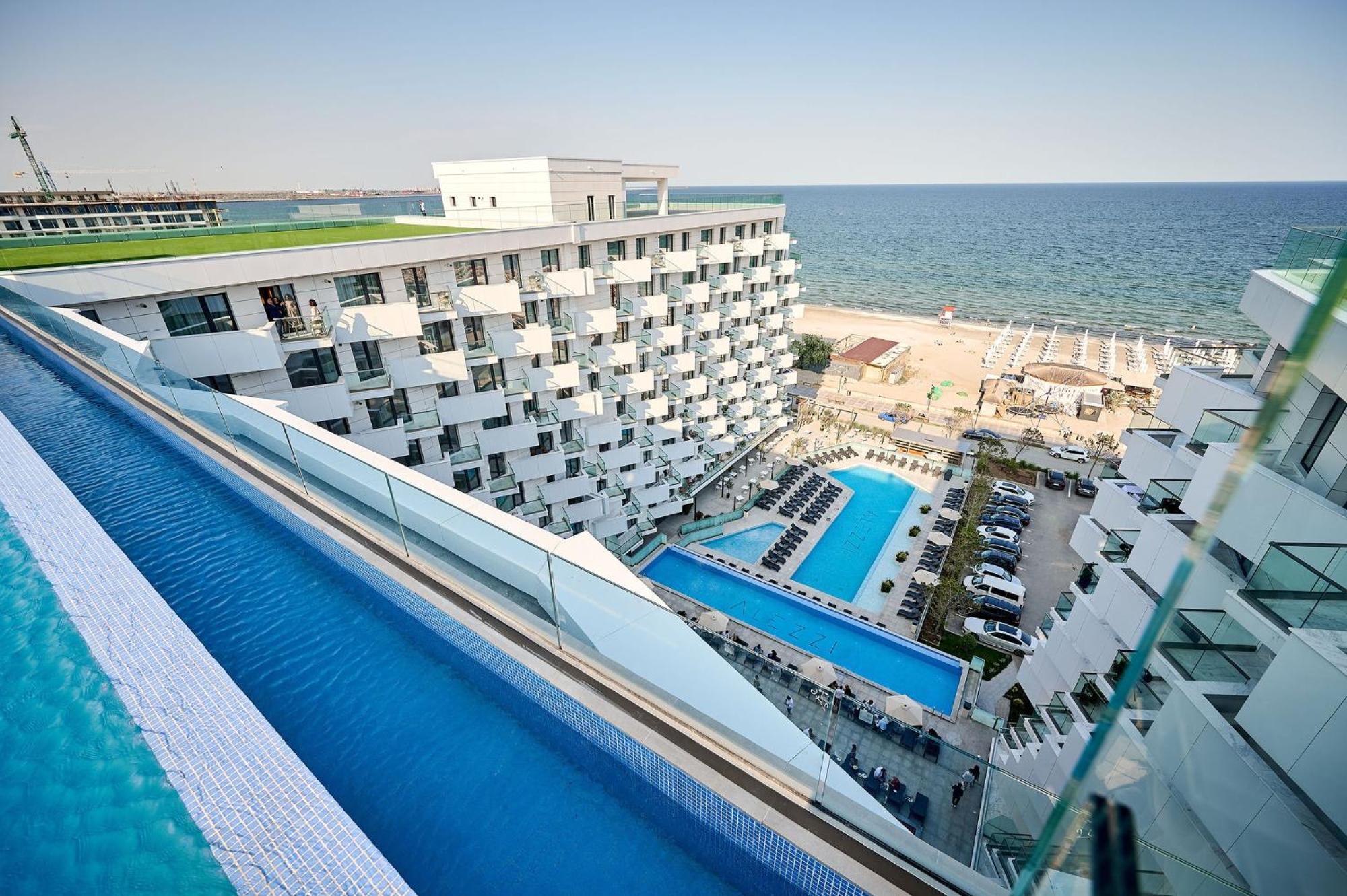 Newvision Apartment In Infinity Beach Resort - Parking Mamaia Extérieur photo